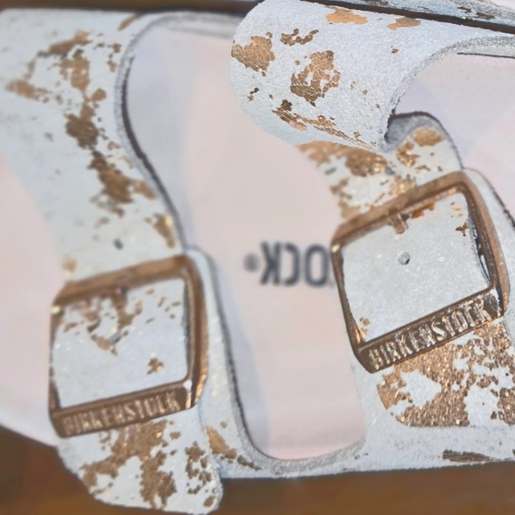 COPY - Birkenstock Metallic- Rose Gold Sandals Size 40 Womens 9 - Picture 3 of 3